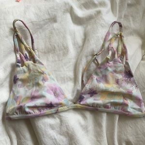 La hearts floral kini top
